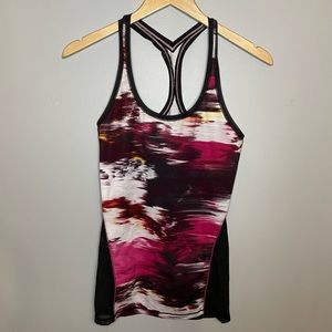 Lululemon (SET) athleasure Tank & Capris